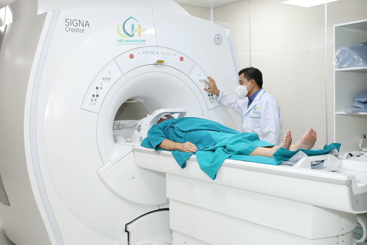 Máy chụp cộng hưởng từ (MRI)