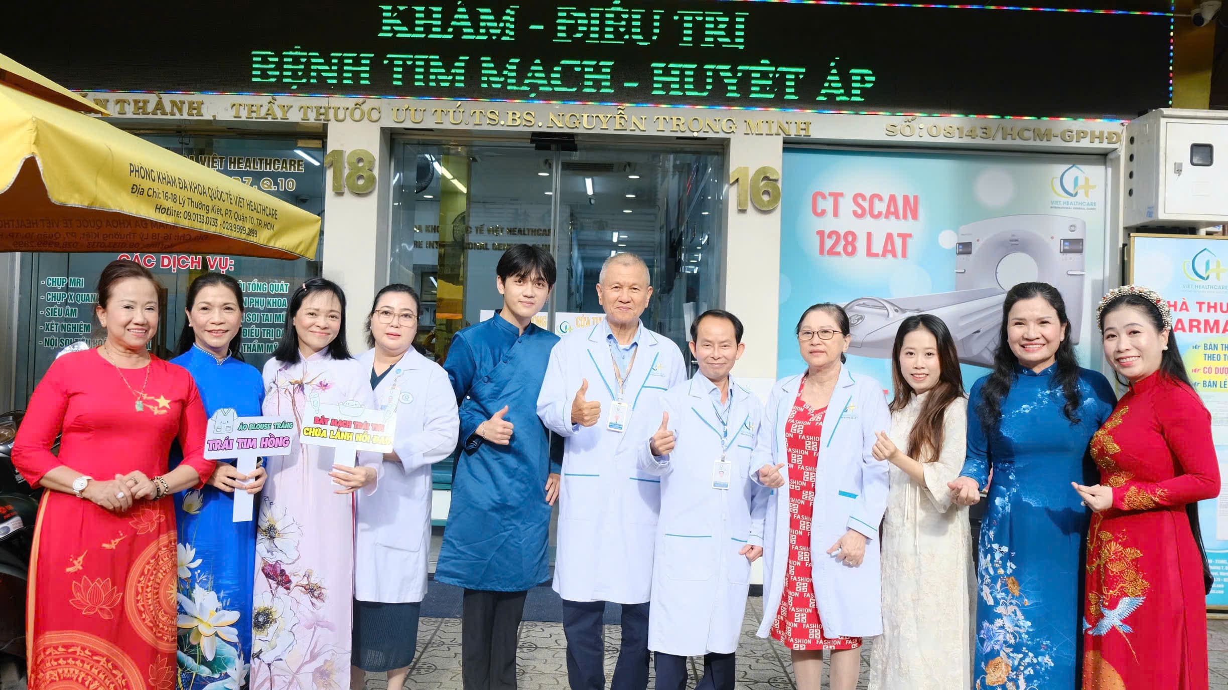 Đội ngũ bác sĩ tại Việt HealthCare